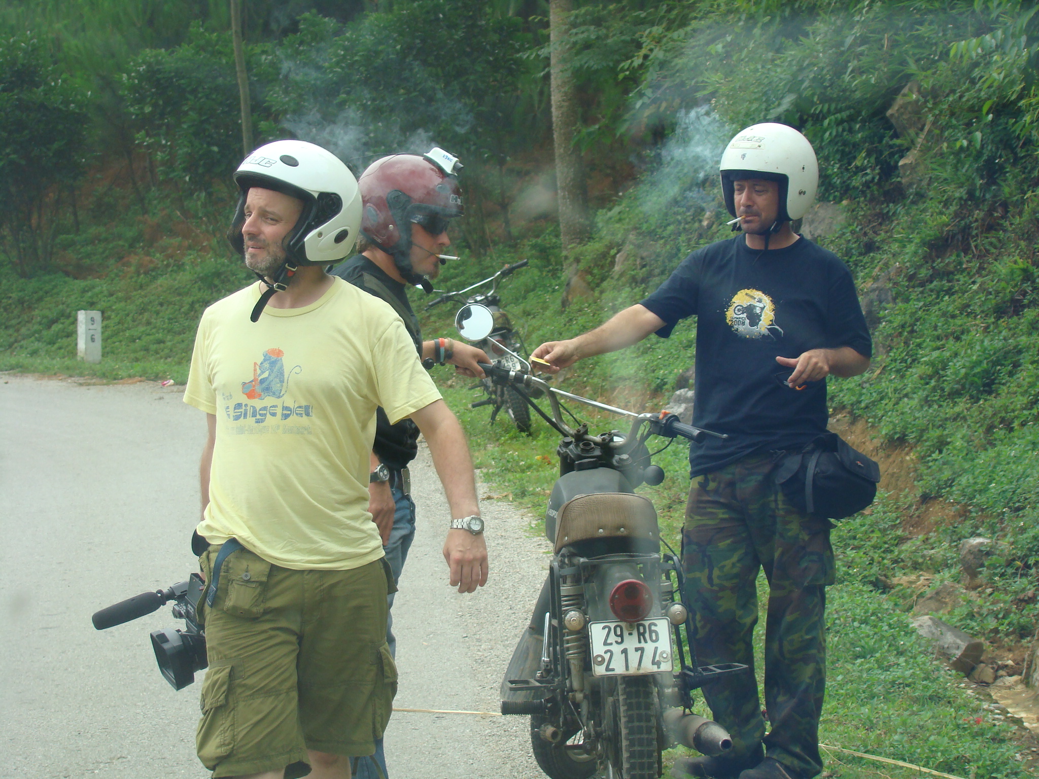 Charlie Boorman and Digby Greenhalgh share a smoke