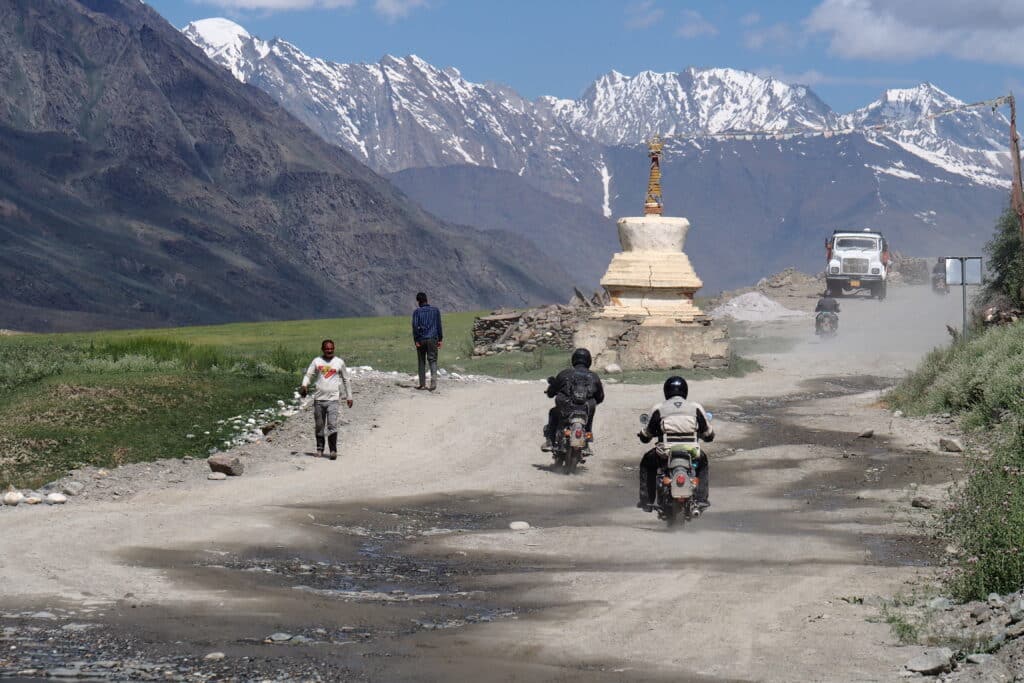 Riding the Zanskar Valley