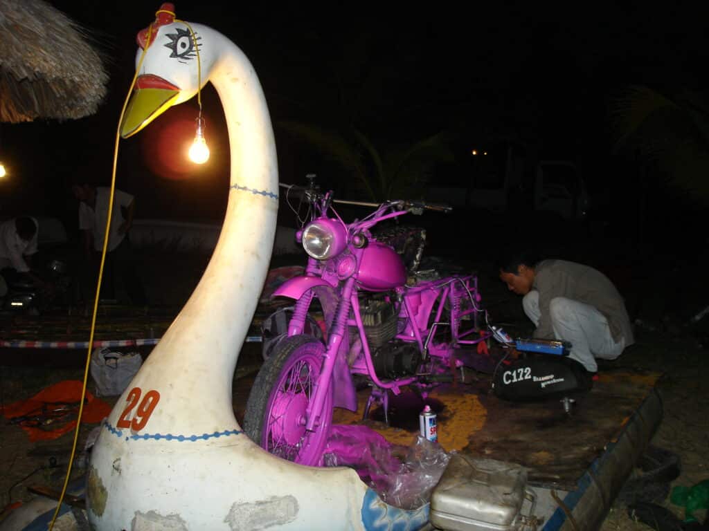 Last minute preparations made to Richard Hammond's pink Minsk boat for Top Gear's Vietnam Special